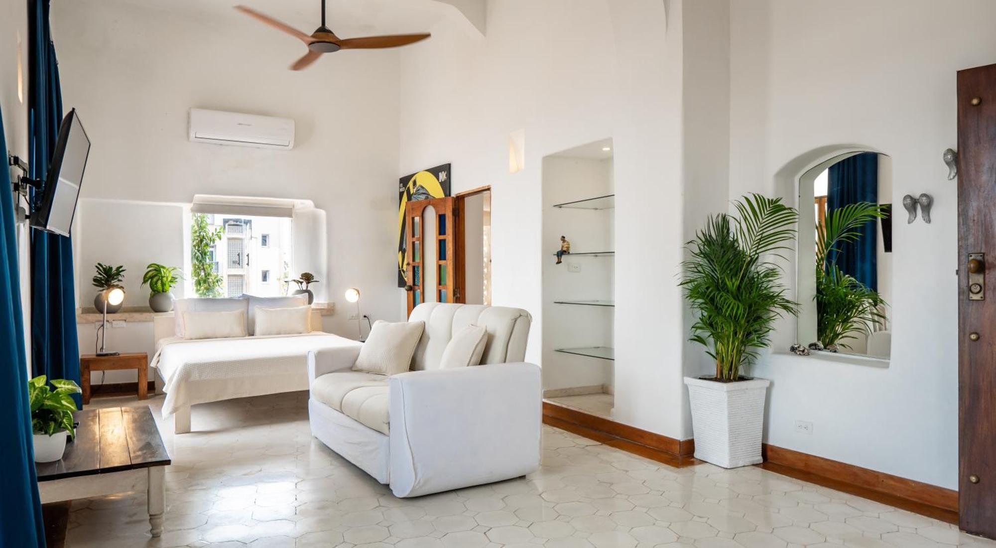 Apartahotel Amara Living