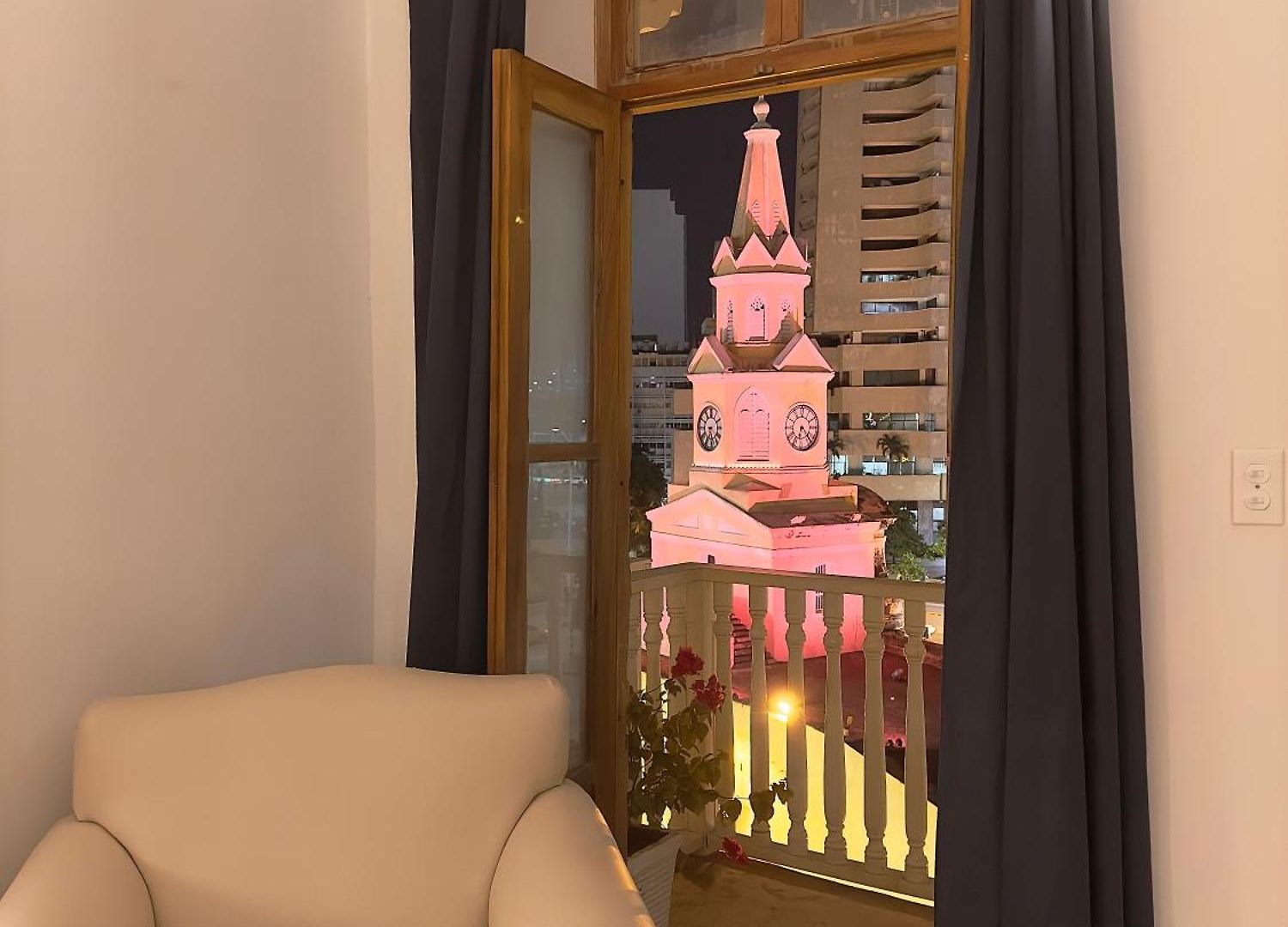 Amara Living Aparthotel