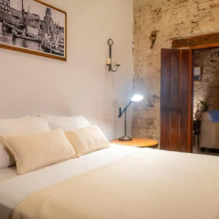 Aparthotel Amara Living