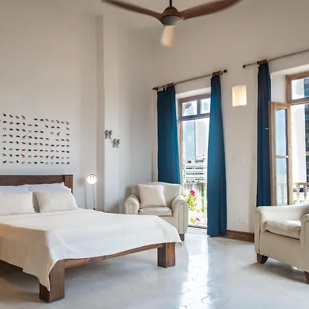 Amara Living 3*