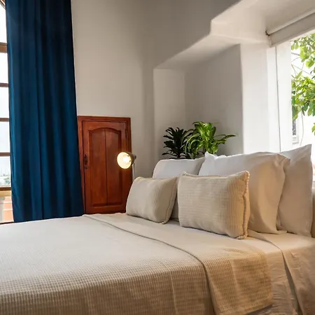 Amara Living Aparthotel 3*