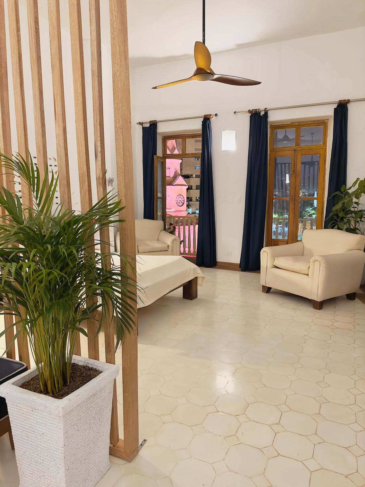 Apartahotel Amara Living