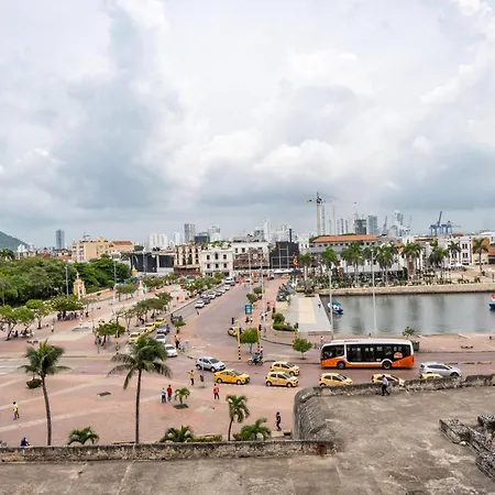 Amara Living Apartahotel Cartagena